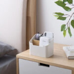 Organizador de Mesa com Divisórias em Bambu Porta Controle Remoto e Celular