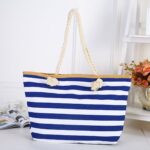 Bolsa de Praia Grande Listrada em Lona com Zíper