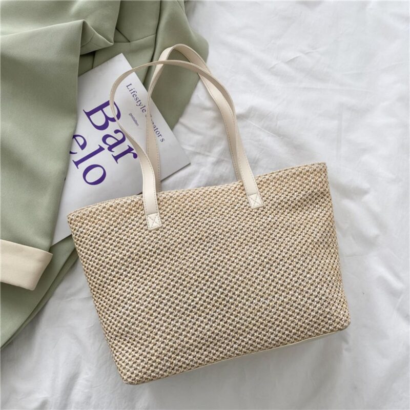 Bolsa de Ombro Vazada Estilo Sacola de Praia com Necessaire Interna