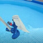 Aspirador de Piscina Portátil com Sucção a Jato