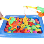 Brinquedo de Pescaria Infantil Magnético com Peixinhos Coloridos